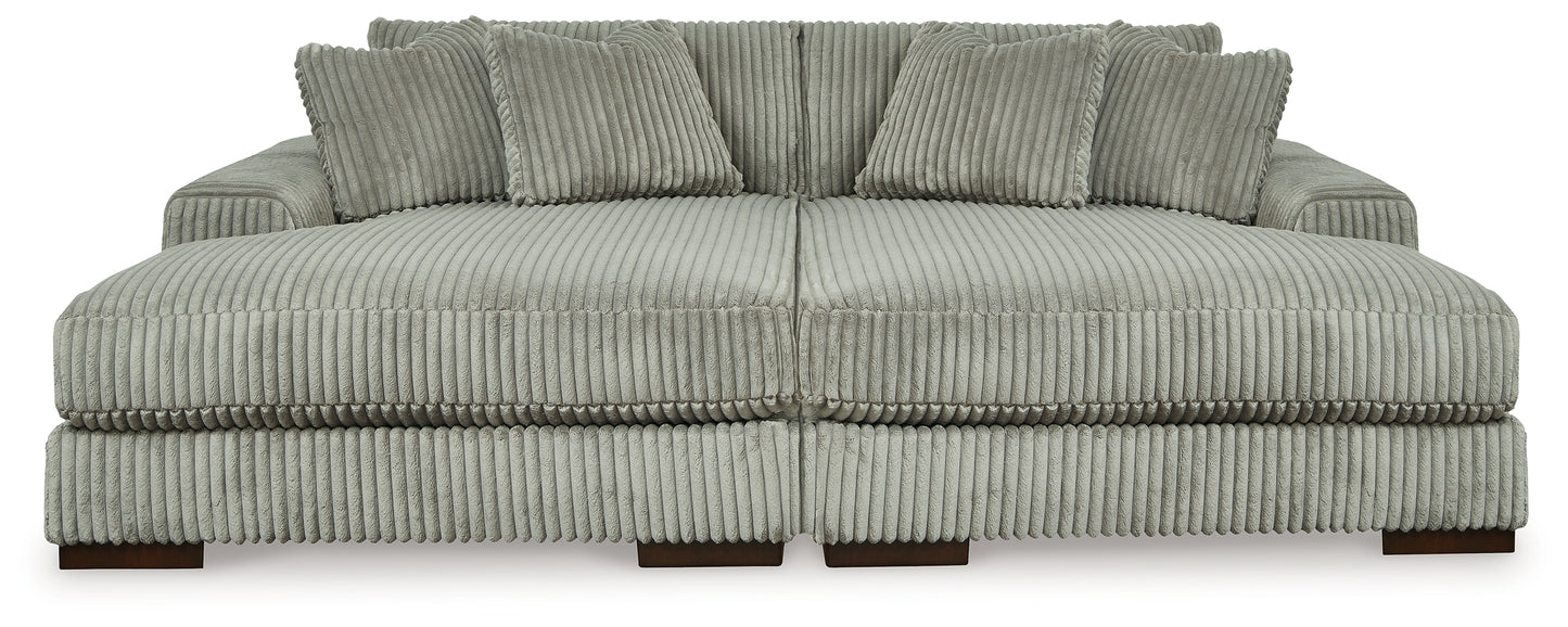 Lindyn Sectional