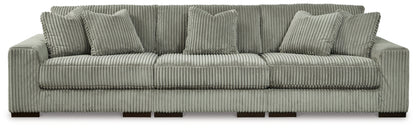 Lindyn Sectional