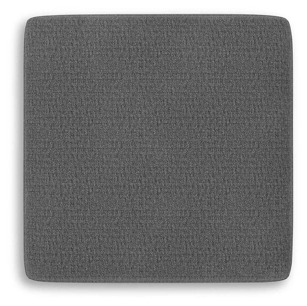 Newellen Living Room