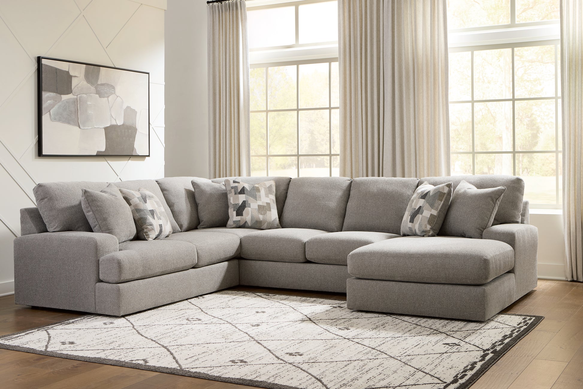 Pines Furniture Outlet - Ashley Furniture - Lindon Sectional - 3-Piece Sectional with Chaise - 84704S4