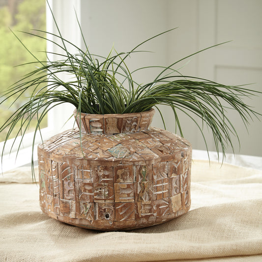 Pines Furniture Outlet - Ashley Furniture - Meltland Vase - Vase / Natural/Black - A2000557