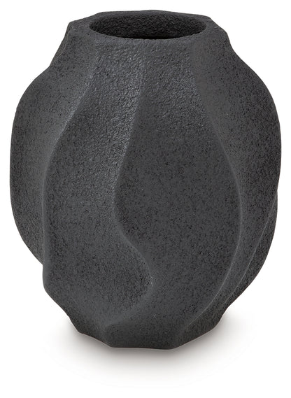 Judworth Vase