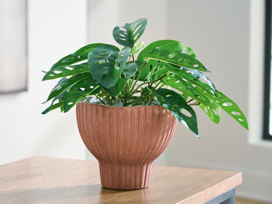 Pines Furniture Outlet - Ashley Furniture - Orban Vase - Vase - A2000886