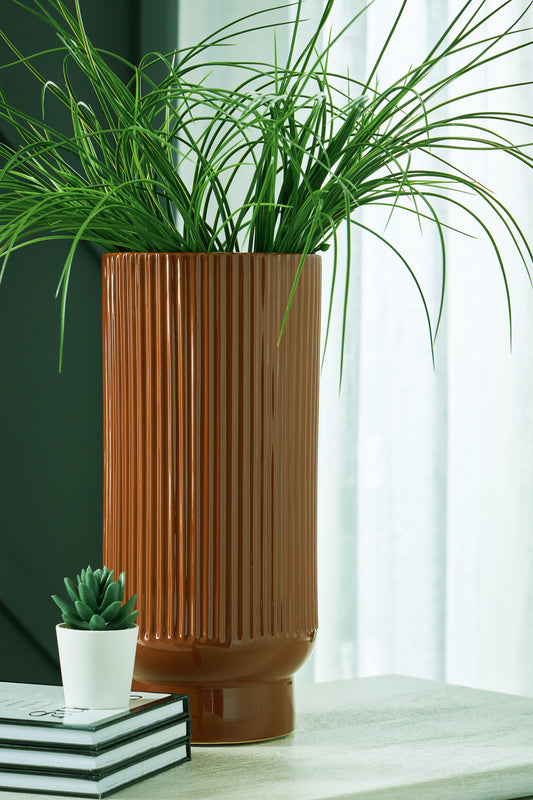 Pines Furniture Outlet - Ashley Furniture - Avalyah Vase - Vase (2/CS) / Burnt Umber - A2900023