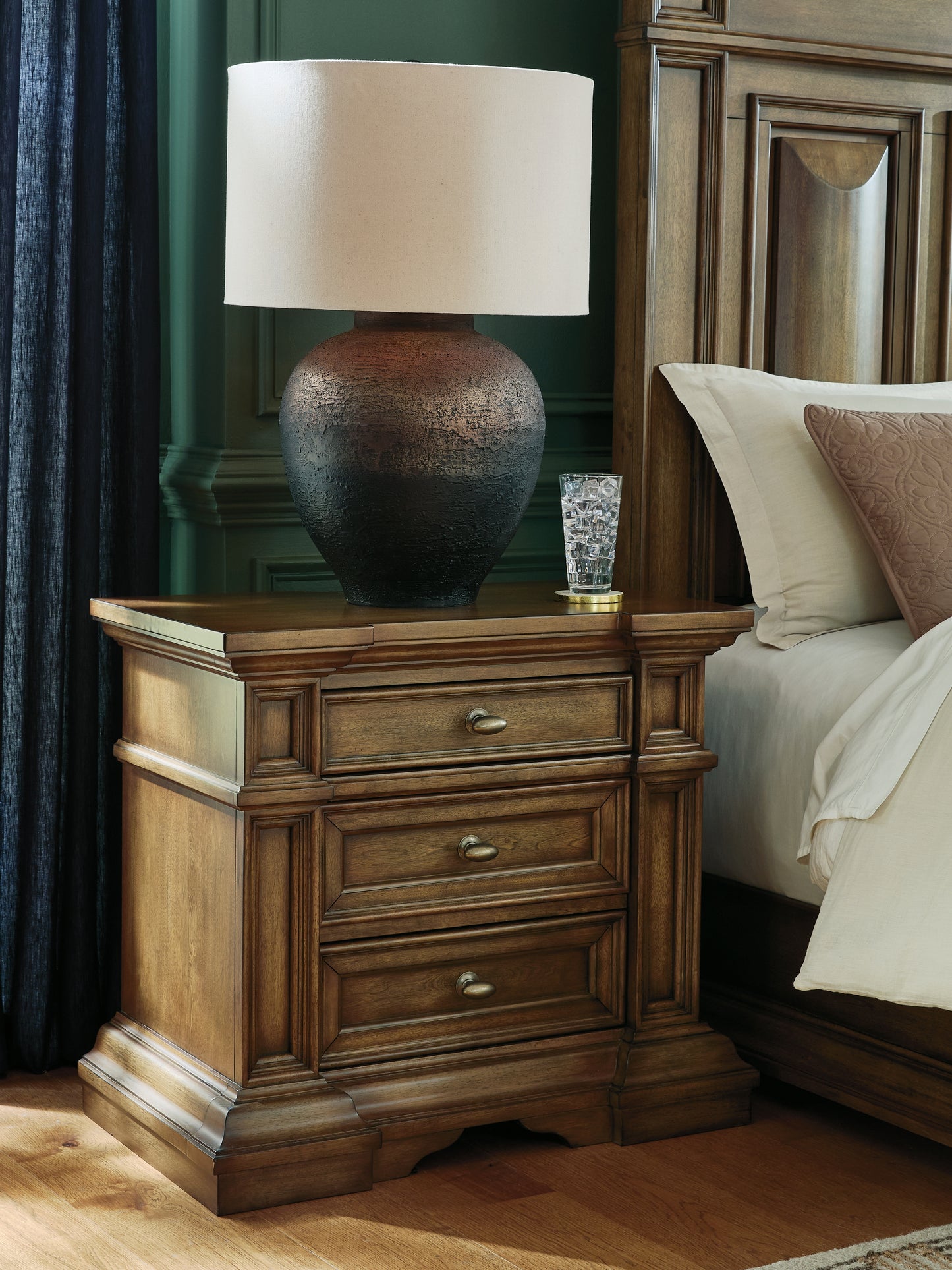 Pines Furniture Outlet - Ashley Furniture - Frantanna Bedroom - Three Drawer Night Stand / Brown - PCB949-93