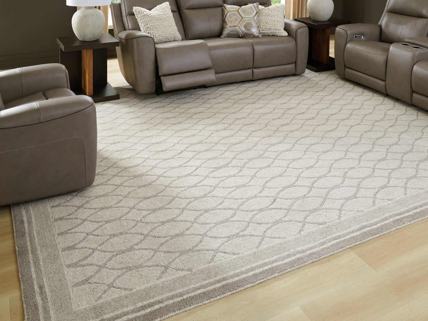 Pines Furniture Outlet - Ashley Furniture - Wimney Rug - Medium Rug / Gray - R407282