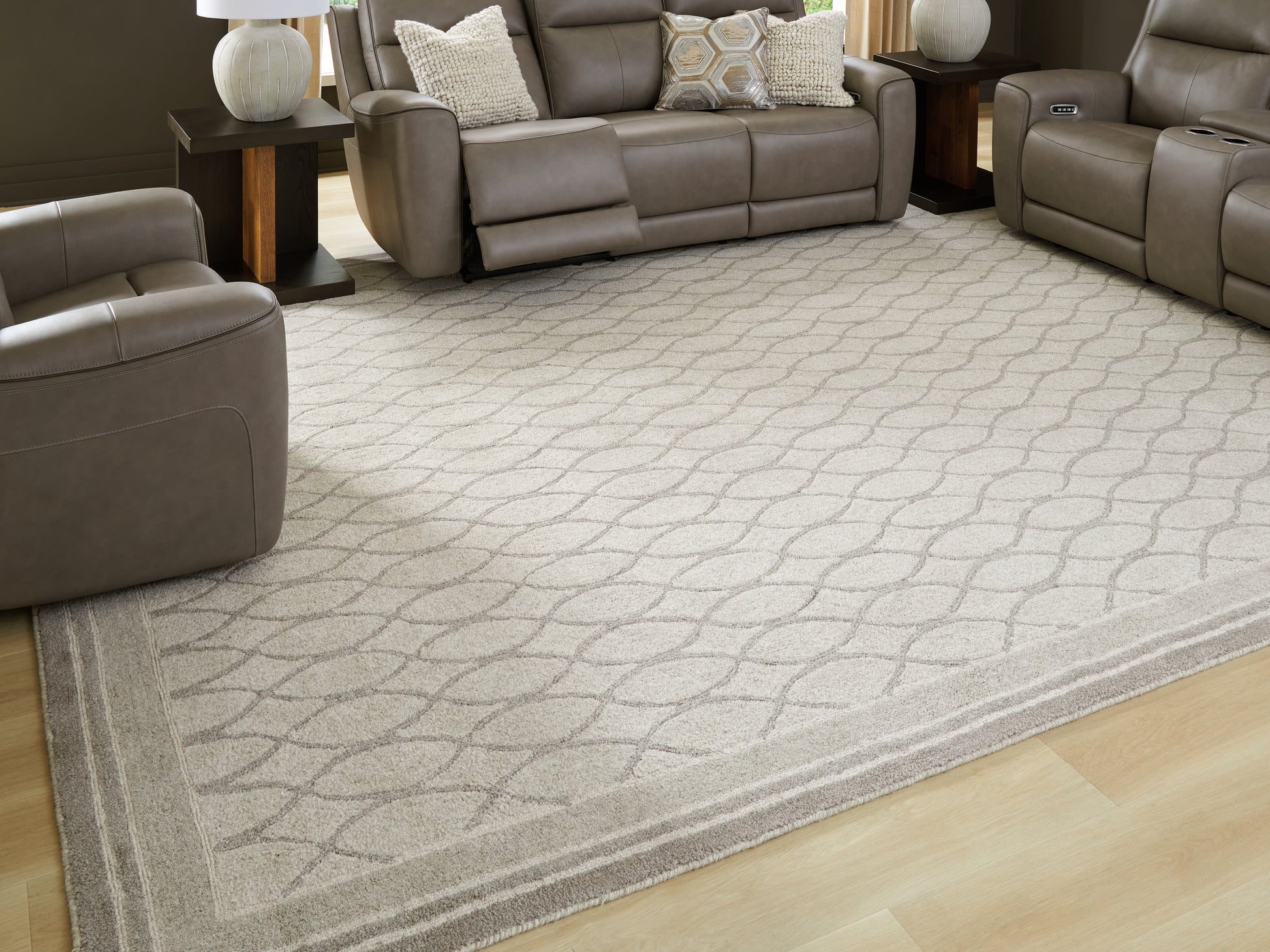 Pines Furniture Outlet - Ashley Furniture - Wimney Rug - Medium Rug / Gray - R407282