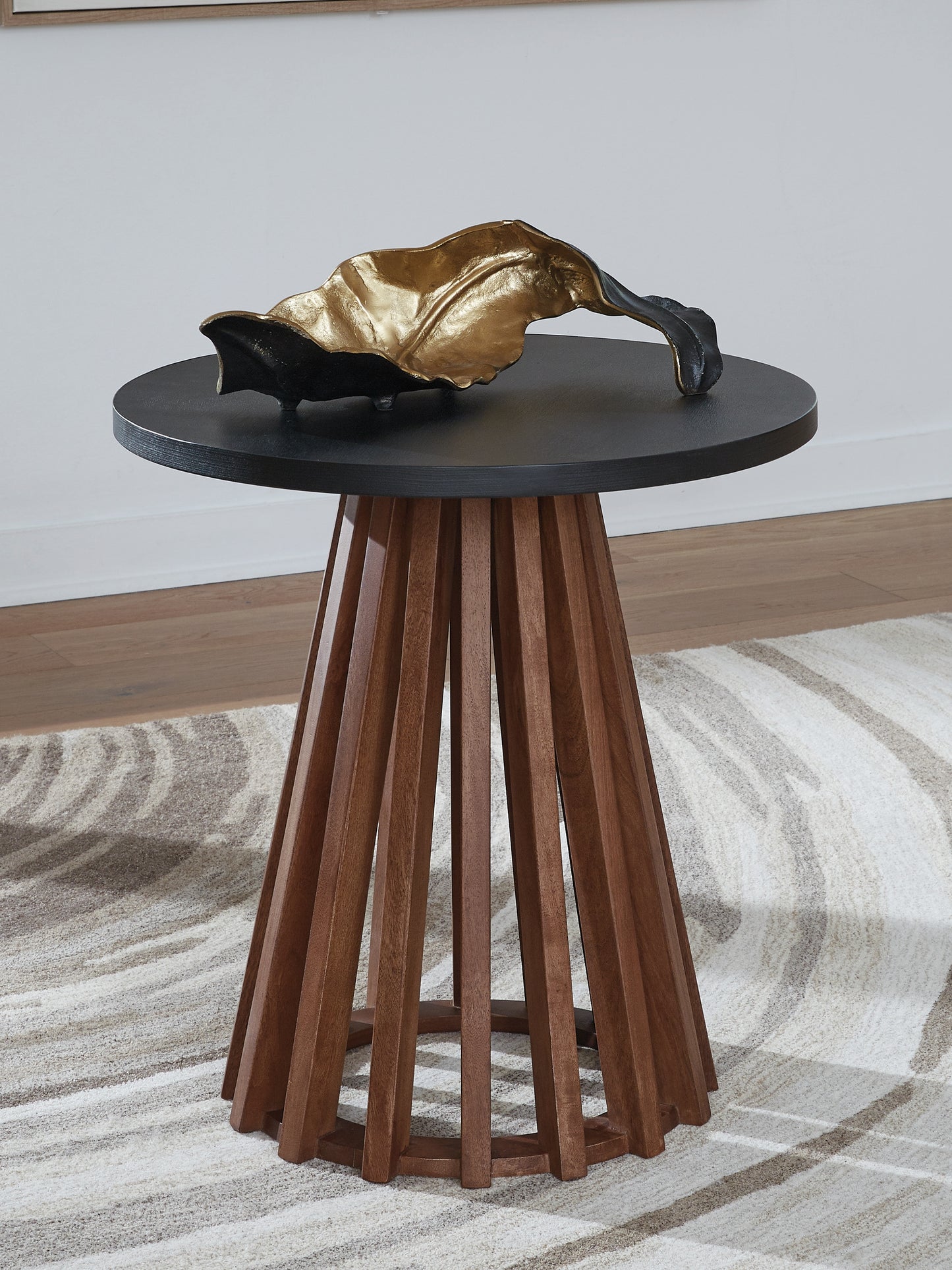Pines Furniture Outlet - Ashley Furniture - Kallari End Table - Round End Table / Warm Brown/Black - T737-6